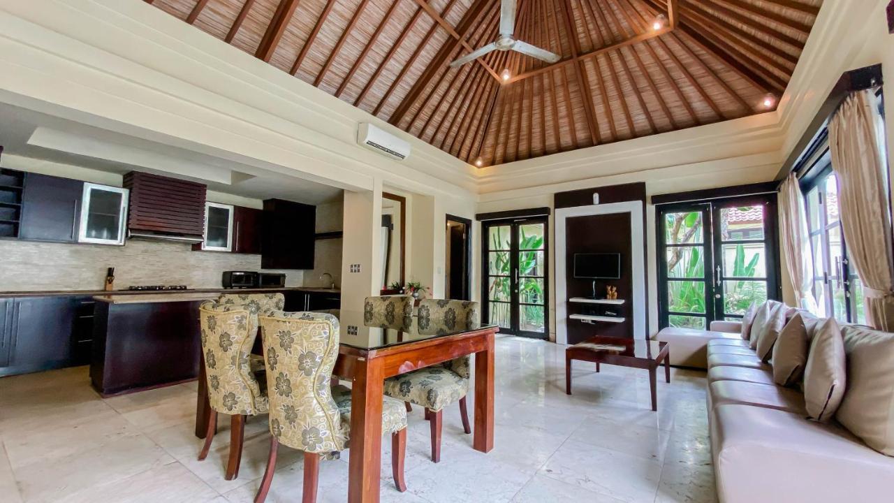 Cometa Villas Seminyak By Premier Hospitality Asia Exteriör bild